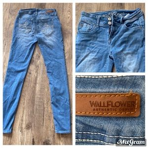 Wallflower Denim Jeans
